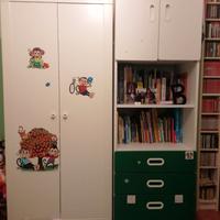 Mobile ikea con cassetti