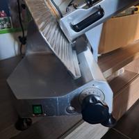 affettatrice professionale 