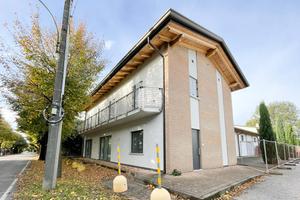 NEGOZIO A GUIDIZZOLO