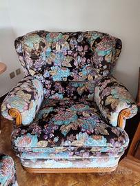 Divano tre posti con poltrona