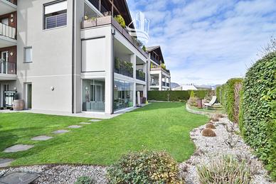 Appiano: Splendido quadrilocale con ampio spazio v