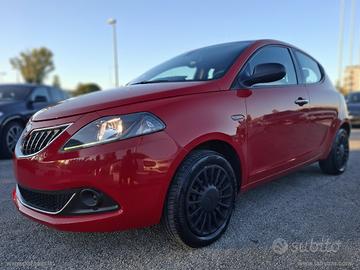 LANCIA Ypsilon 1.0 FireFly 5p.S&S Hybrid Silver