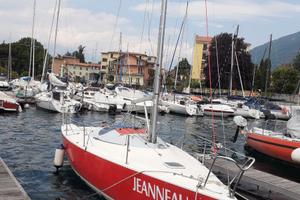 Barca a Vela Jeanneau 24