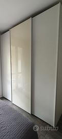 Armadio moderno bianco laccato