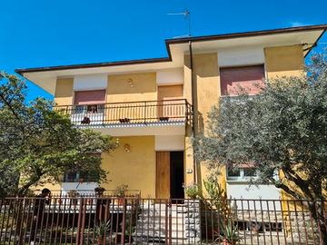 Nuda proprieta' villa indipendente - seravezza