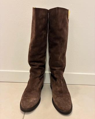 Stivali via Roma 15 in camoscio