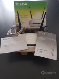 Router Tplink WR841N