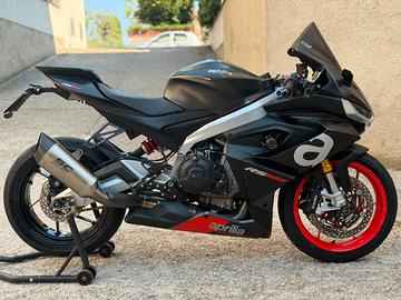 Aprilia rs 660