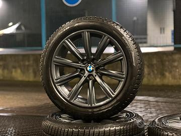 Cerchi originali BMW e gomme Pirelli 245 45 R18