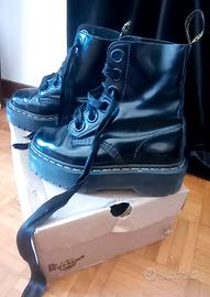 Dr. Martens modello Molly nr36 
