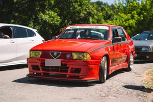 Alfa 75 Turbo €