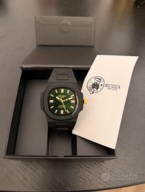 Ruzza Watch