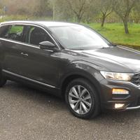 T-ROC 2.0TDI(BI-COLOR,DSG-NAVI)E6D-TEMP,150cv