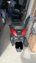 X MAX 250 iniezione 
