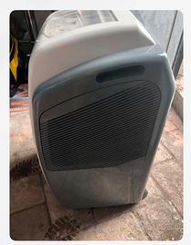 Deumidificatore De Longhi “Tasciuga Ariadry” DE210