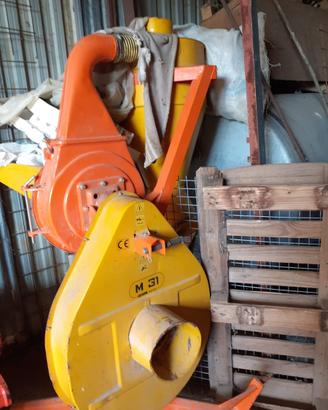 Mulino agricolo Omas modello M31