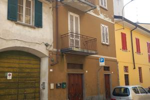 Casa indipendente 145 mq. + box auto