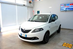 Lancia Ypsilon HYBRID 70cv GOLD 5° POSTO