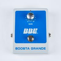 Boost trasparente 20 dB – True Bypass