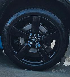 275 45 22 gomme invernali defender nuovo