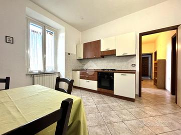 Trilocale con box auto e cantina