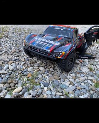 Traxxas slash BL-4x4