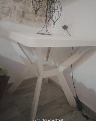 tavolino e sedie da giardino