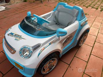 Macchina con telecomando