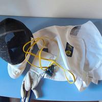 Borsa casco e abbigliamento scherma