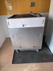 lavastoviglie da incasso INDESIT