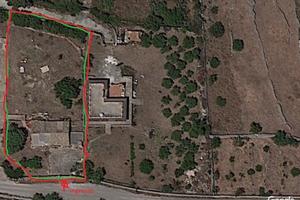 Rurale contrada mezza montagna melilli