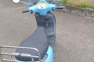 scooter vespa 50 