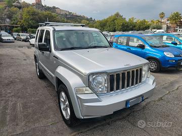 Jeep Cherokee 2.8 CRD DPF Limited Auto
