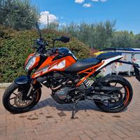 ktm duke 125