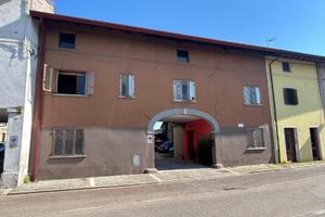 CASA IN LINEA CON AMPI SPAZI