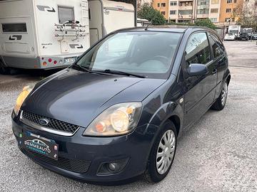 Ford Fiesta 1.4 TDCi 12 MESI DI GARANZIA