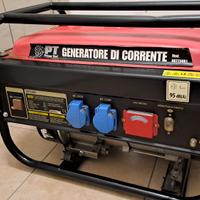 Generatore di corrente 2,2 Kw, AVR, COME NUOVO
