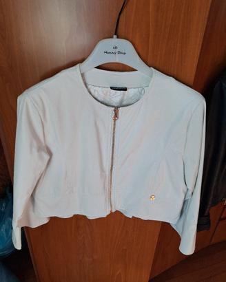 Giubbotto corto bianco ragazza