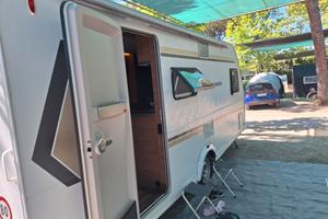 Roulotte weinsberg 500 fdk caraone 