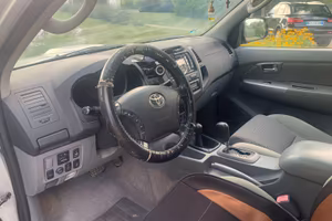 Pick up Toyota HILUX 4x4