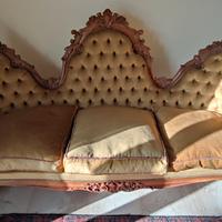 Divano stile provenziale