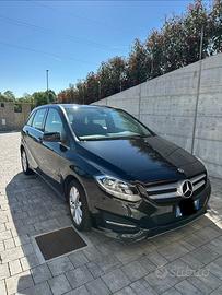 Mercedes Classe B 180 d  -tagliando & Bollo Pagato