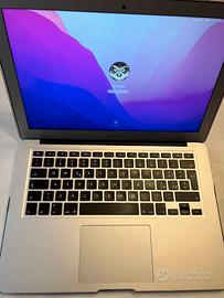 Apple MacBook Air (13 pollici, 2017)