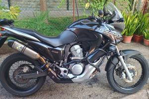 Transalp 700 nero del 2010