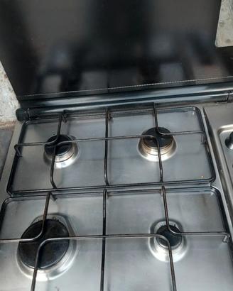 piano cottura a gas Phillips whirpool 4 fuochi 