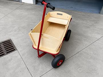 Carretto in legno portatutto
