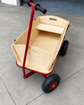 Carretto in legno portatutto