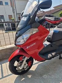 scouter Aprilia atlantic 500 sprint