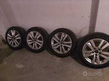 cerchi e gomme da 16 gomme 4 stagioni al 90%