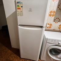 Frigorigero Indesit A+